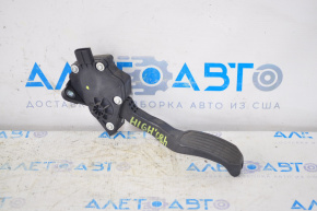 08-13 Toyota Highlander gas pedal