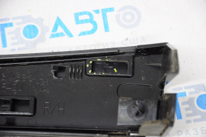 Roof trim right Infiniti JX35 QX60 13-14 without panorama, broken fastener