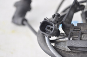 Front left ABS sensor for Toyota Highlander 2013