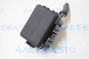 Relay block underhood left large Toyota Highlander 08-10 hybrid