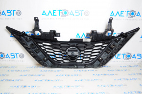 Radiator grill grill Nissan Sentra 16-19 rest, without emblem