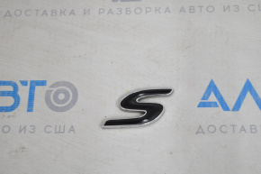 Emblem inscription S trunk lid Chrysler 200 15-17