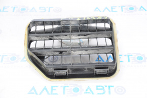 Left ventilation shield Ford Focus mk3 11-18 4d latches are jammed, seal is torn