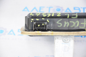 Left ventilation shield Ford Focus mk3 11-18 4d latches are jammed, seal is torn