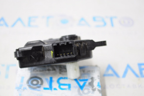 Actuator motor heater drive driver lower Hyundai Sonata 11-15 D267-EBABA01