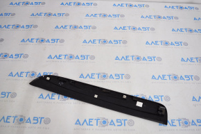 Trunk door glass molding left Toyota Sequoia 08-16