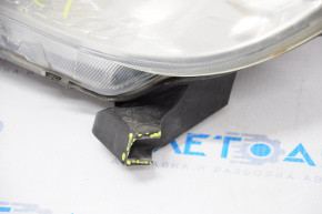 Headlight front left Toyota Sequoia 08-17 bare broken mount, for polishing