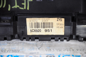 Instrument cluster VW Jetta 11-12 USA 2.5 72k scratches