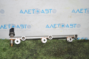 Fuel rail left VW Passat b7 12-15 USA 3.6 with sensor