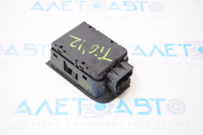 Parking button VW Tiguan 09-17