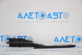 Front bumper lower grille plug left VW Jetta 19-21 broken fastener, crack