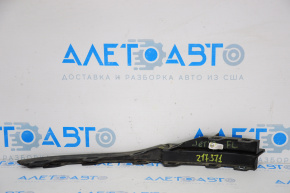 Front bumper lower grille plug left VW Jetta 19-21 broken fastener, crack