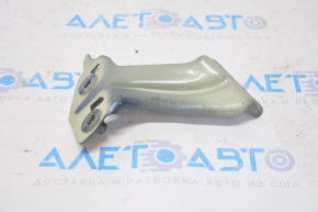 Upper center right wing bracket VW Jetta 19-24