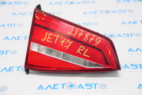 Lamp inside trunk lid left VW Jetta 15-15 USA halogen light, spider web