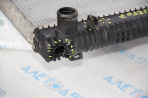Radiator cooling water Jeep Cherokee KL 14-18 2.4, 3.2, for 2 motors, broken housing, no fasteners