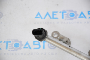 Fuel rail Mazda 3 14-18 BM with sensor