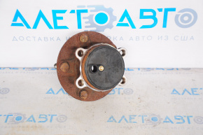 Rear right hub Mazda 3 14-18 BM