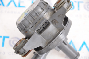 Toyota Prius V 12-17 inverter cooling pump
