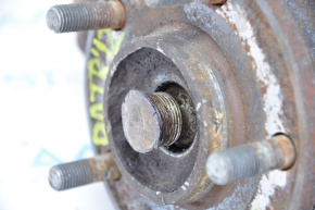 Trunnion with hub front right Jeep Patriot 11-17 with casing, with drive, thread defect