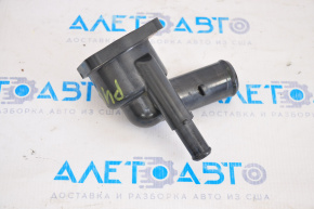 Thermostat housing Toyota Prius V 12-17