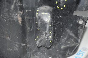 Front right mudguard Ford Escape MK3 13-14 dented, tears