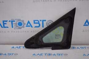 Window blind glass front right Lexus RX350 RX450h 10-15 rubber tear