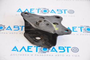 Rear left shock absorber bracket Lexus RX350 RX450h 10-15