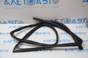 Front left windshield seal for Toyota Prius 30 10-15