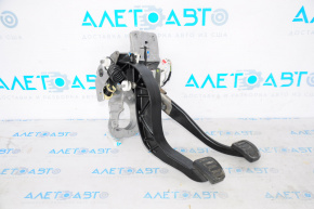 Brake and clutch pedal manual transmission Chevrolet Camaro 16-