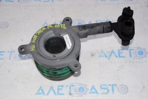 Slave cylinder with release bearing clutch manual transmission Chevrolet Camaro 16-23 2.0