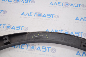 Rear right wing arch trim Ford Escape MK3 13-16 pre-restoration, broken fastener