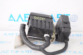 Infiniti QX50 19-25 small underhood fuse box