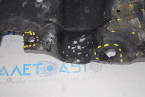 Right engine guard Toyota Avalon 13-15 pre-rest, broken fasteners, tears, scratches