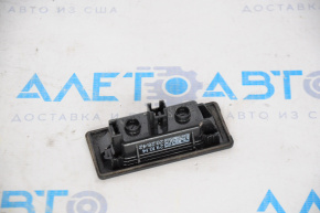 Trunk lid number plate light left VW Jetta 13-17 USA