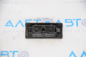 Trunk lid number plate light left VW Jetta 13-17 USA