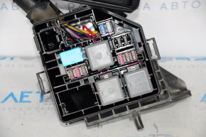 Fuse box underhood right Toyota Avalon 13-18 2.5 hybrid