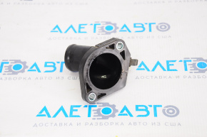 Thermostat housing Nissan Versa 12-19 usa 1.6