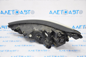 Headlight front right bare Hyundai Tucson 16-18 halogen, broken fasteners, spider web