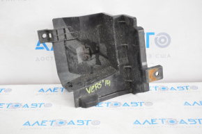 Right radiator deflector Nissan Versa 12-14 side
