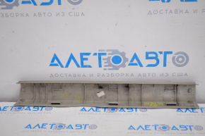 Door sill trim front right Nissan Versa 12-19 usa gray