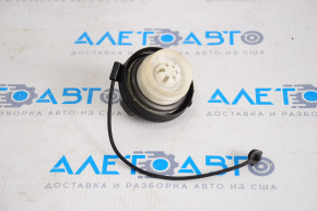 Nissan Versa 12-19 usa gas cap