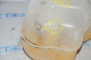 Expansion tank cooling Lincoln MKX 16-18 with cap broken tube