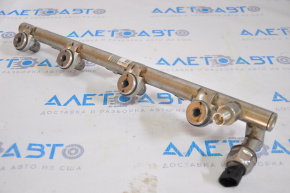 Left fuel rail for Cadillac CTS 14-3.6 with sensor