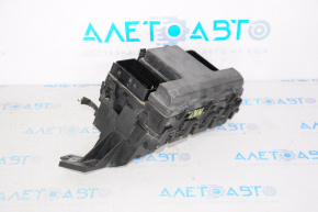 Lincoln MKX 16-18 Underhood Fuse Box with Bracket