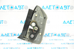 Left taillight Toyota Prius 30 10-11 pre-rest, broken glass, water damage