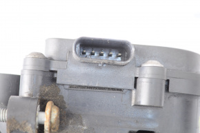 Cooling pump with thermostat housing assembly VW Golf 15-19 1.8T