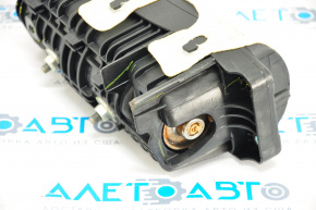 Passenger airbag in the dashboard of a VW Passat b7 12-15 USA