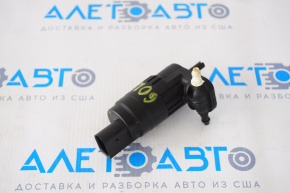VW Golf 15- Windscreen Washer Motor