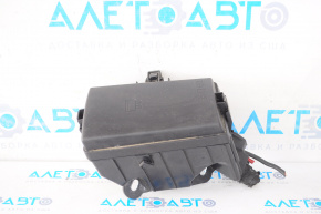 Underhood fuse box VW Golf 15-