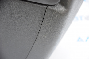 Console center armrest and cup holders Chevrolet Malibu 13-15 black leather, scratches
